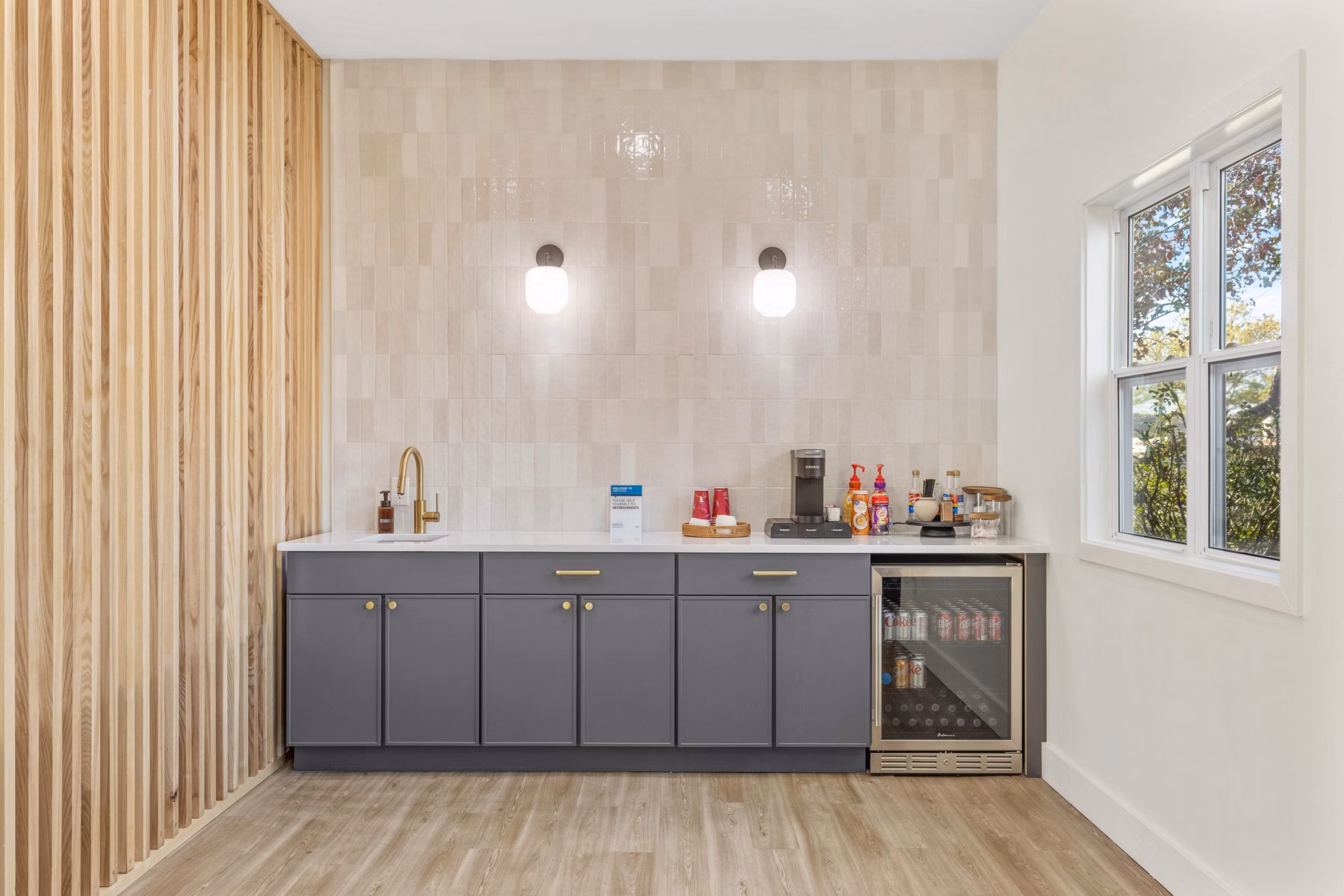 Elegant clubhouse with modern design at Cascades at Southern Hills Apartments