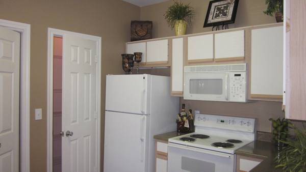kitchen at Gates at Citiplace Apartments
