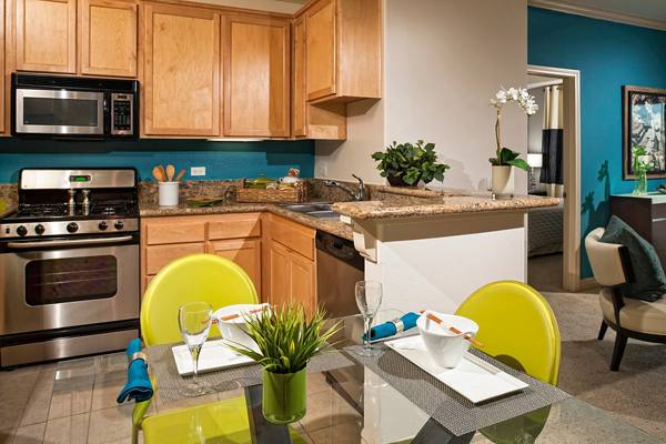 Avana North Hollywood Apartments