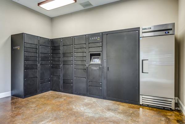 mail room/parcel pickup at Vista Imperio Apartments