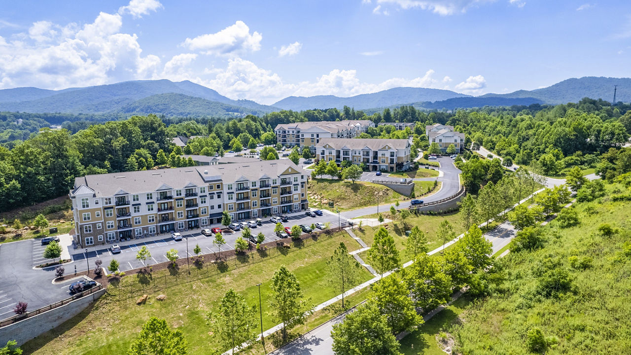 Verde Vista Apartments Asheville Nc 3 of 12