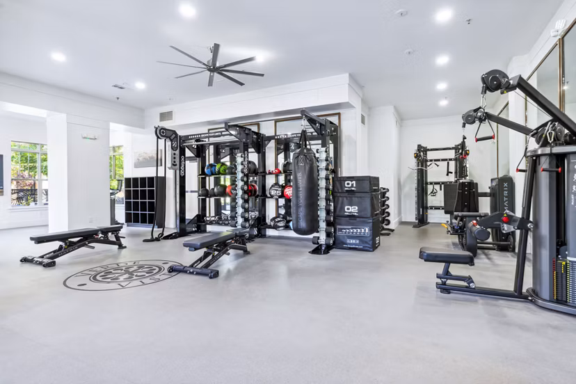 State-of-the-art fitness center with modern equipment at Verde Vista Apartments