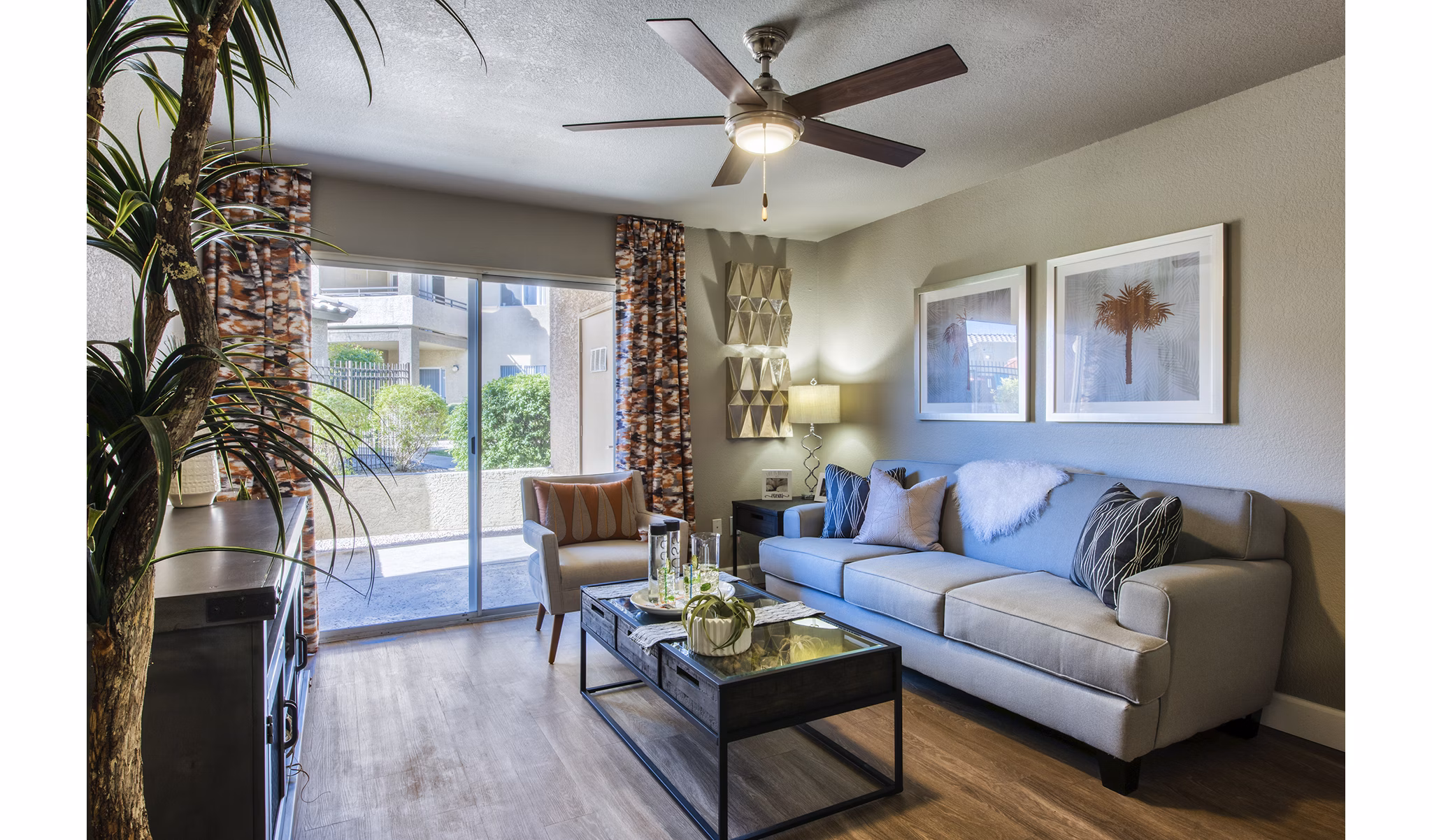 Spacious living room with modern furnishings at Allure at Tempe Apartments for luxury living