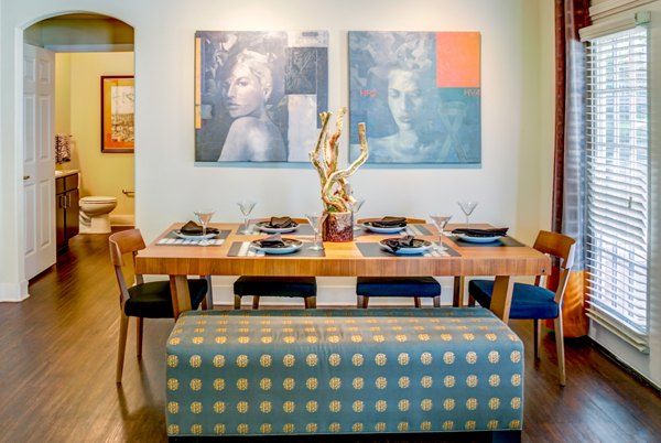 dining room at Ladera Apartments