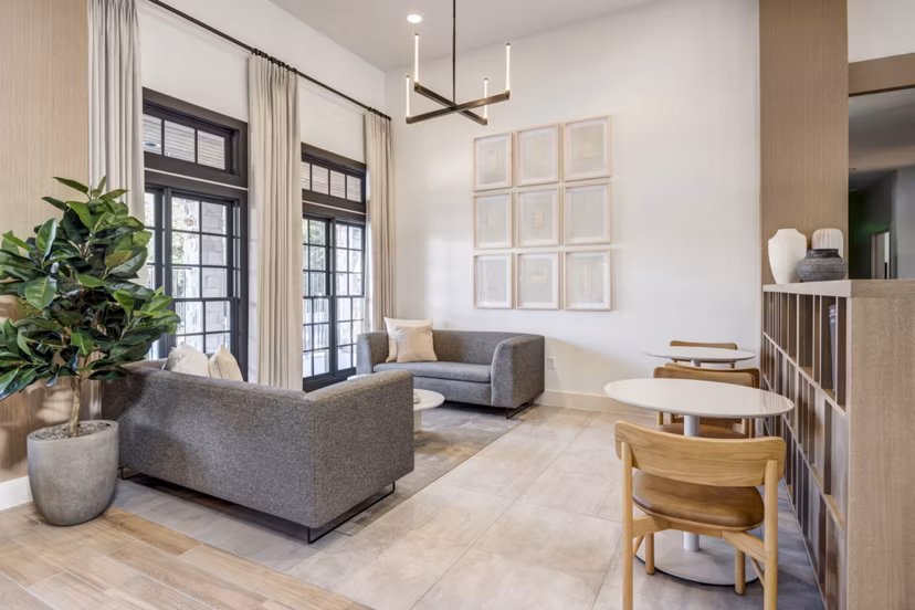 clubhouse at Barton Creek Villas Apartments