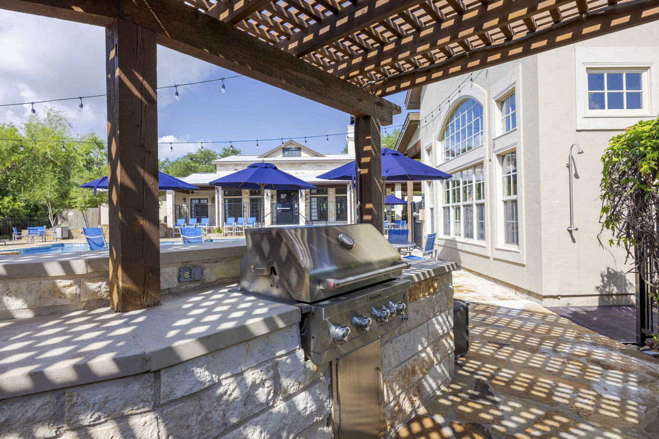 Grill area at Barton Creek Villas
