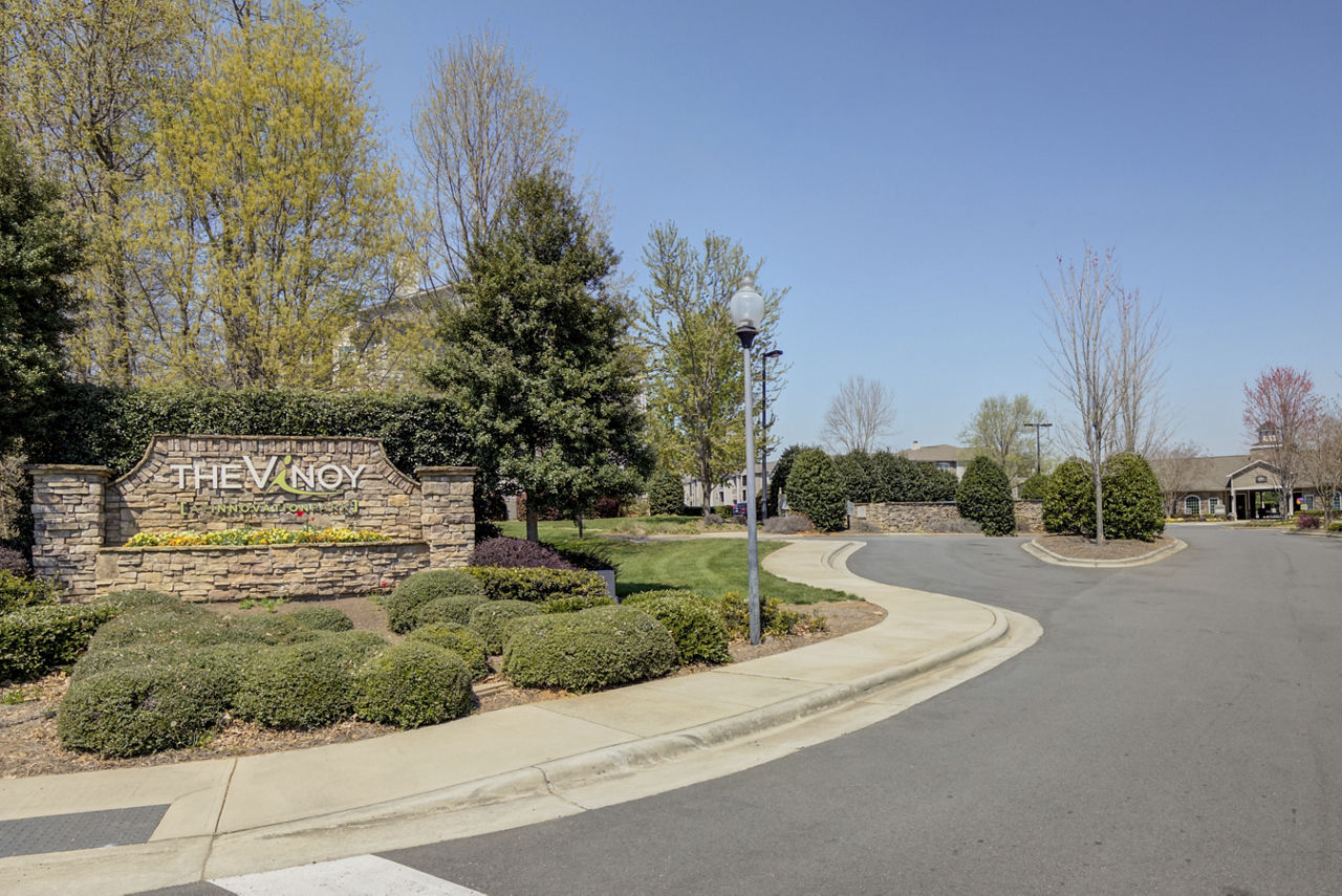 The Vinoy At Innovation Park Apartments Charlotte Nc 3 of 12