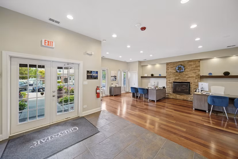 clubhouse at Waterford Place Apartments Apartments
