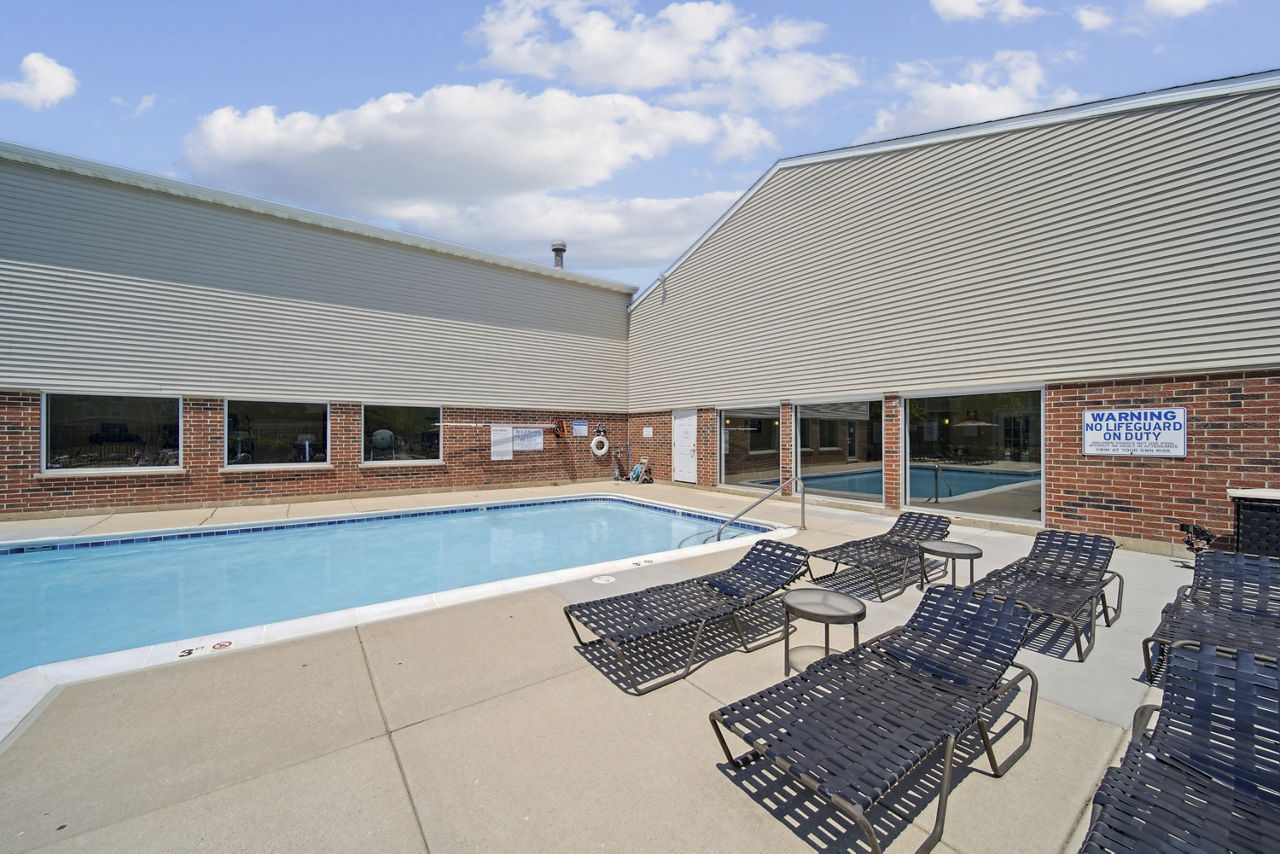 Waterford Place Apartments Arlington Heights Il 3 of 12