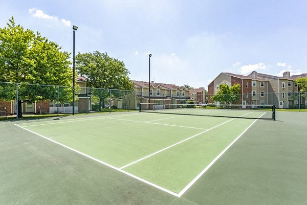 sport court at Waterford Place Apartments