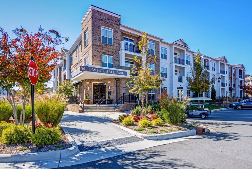 Whitehall Parc: Modern luxury apartment in Charlotte, perfect for upscale living Featuring architectural elegance and lush surroundings