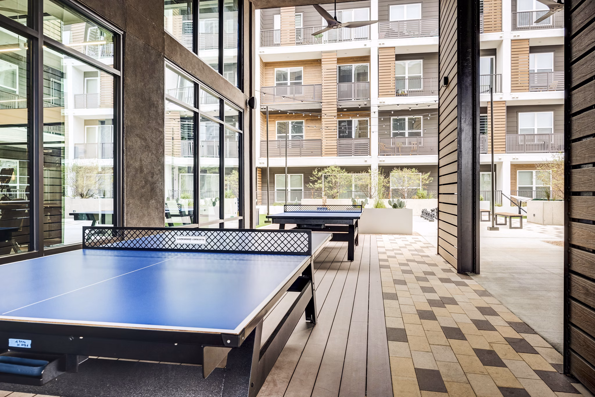 clubhouse at Lakeshore Pearl 2 Apartments