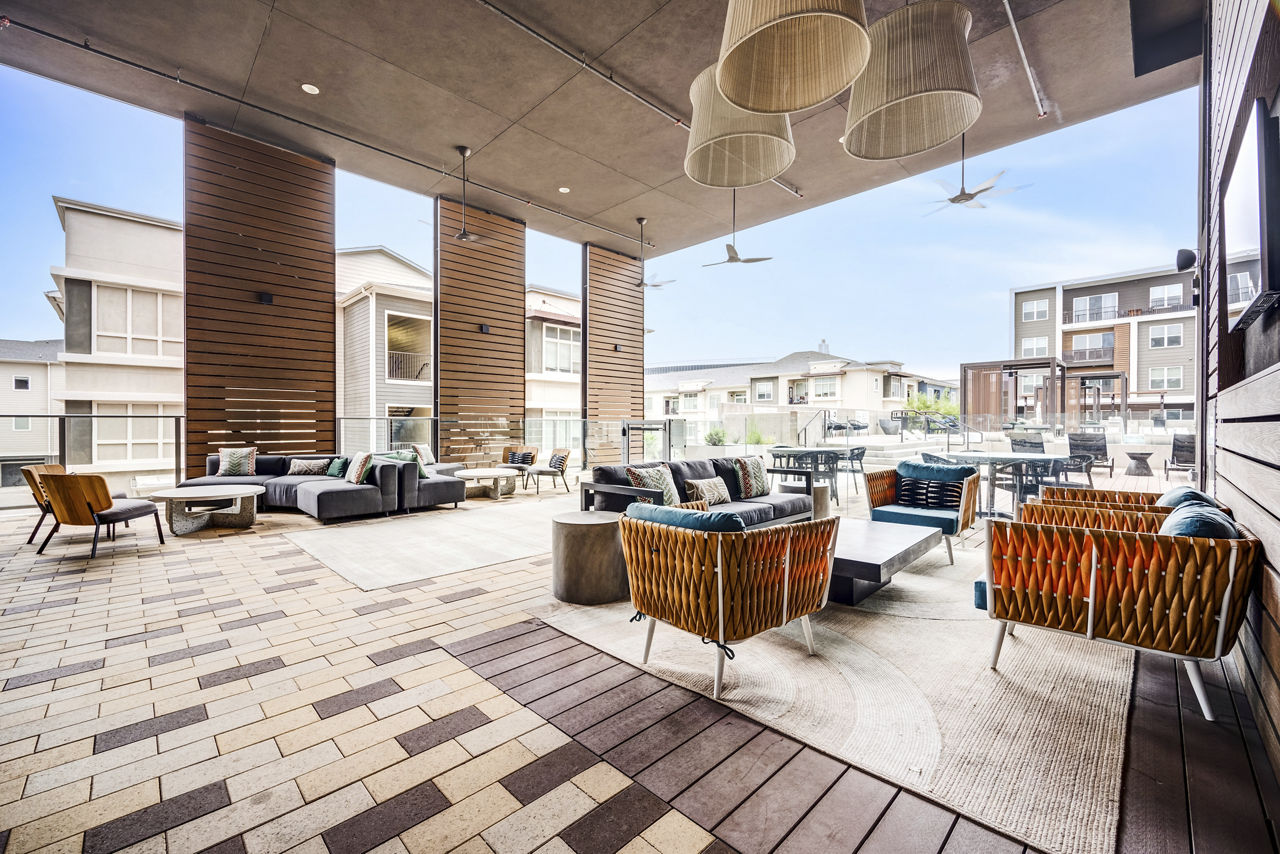Lakeshore Pearl 20 of 42