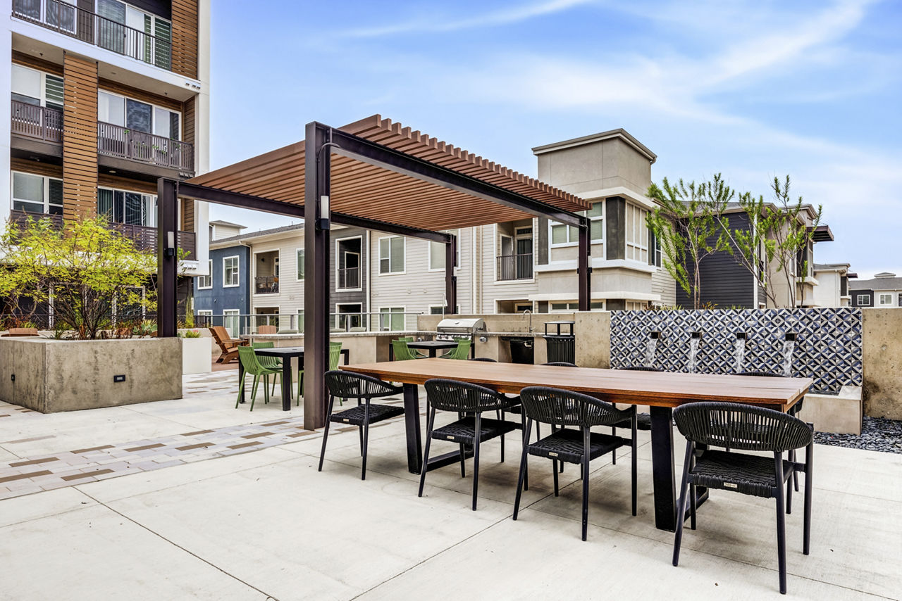 Lakeshore Pearl 22 of 42