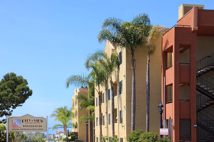 City View Apartments: Luxury high-rise with cityscape views in downtown