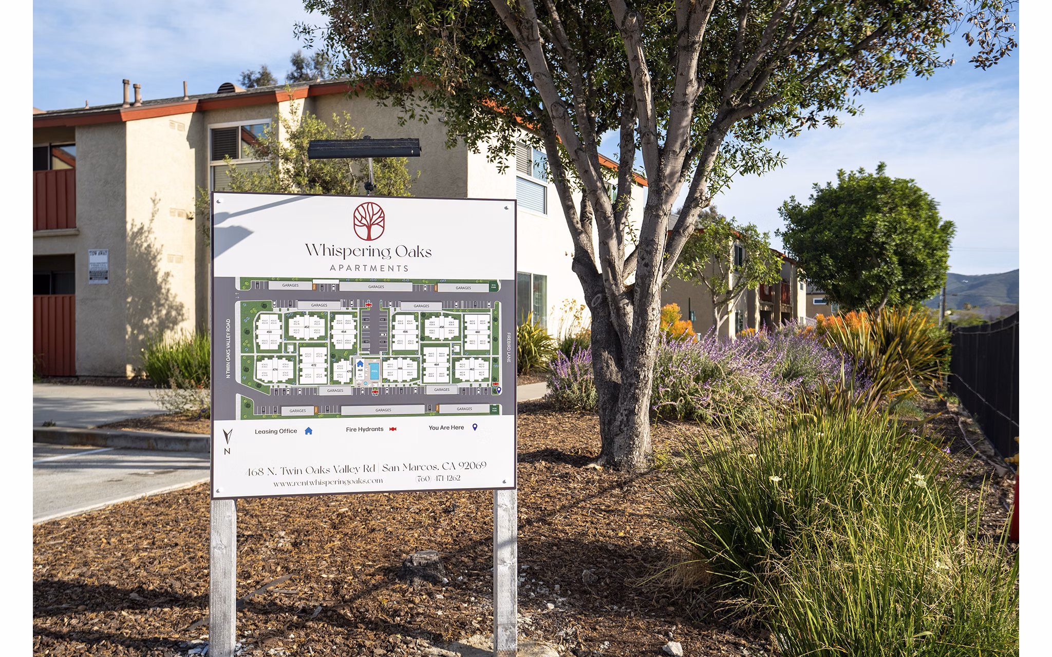 exterior at Whispering Oaks Apartments 