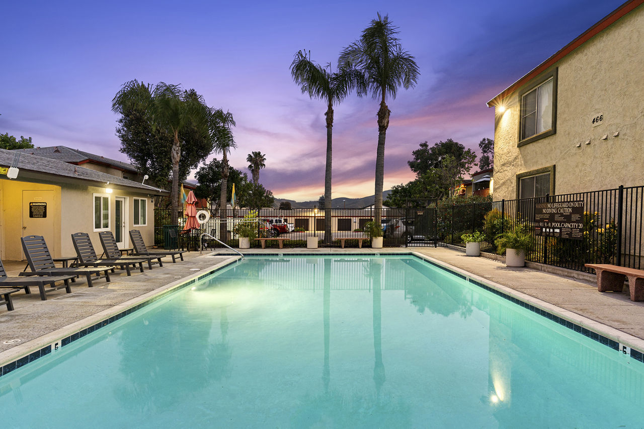 Whispering Oaks Apartments San Marcos Ca 3 of 12