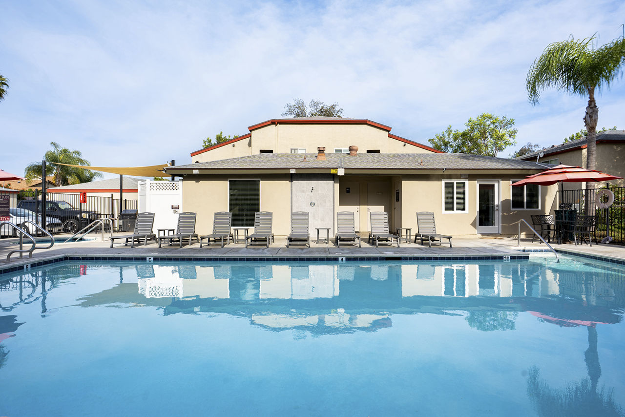 Whispering Oaks Apartments San Marcos Ca 7 of 12