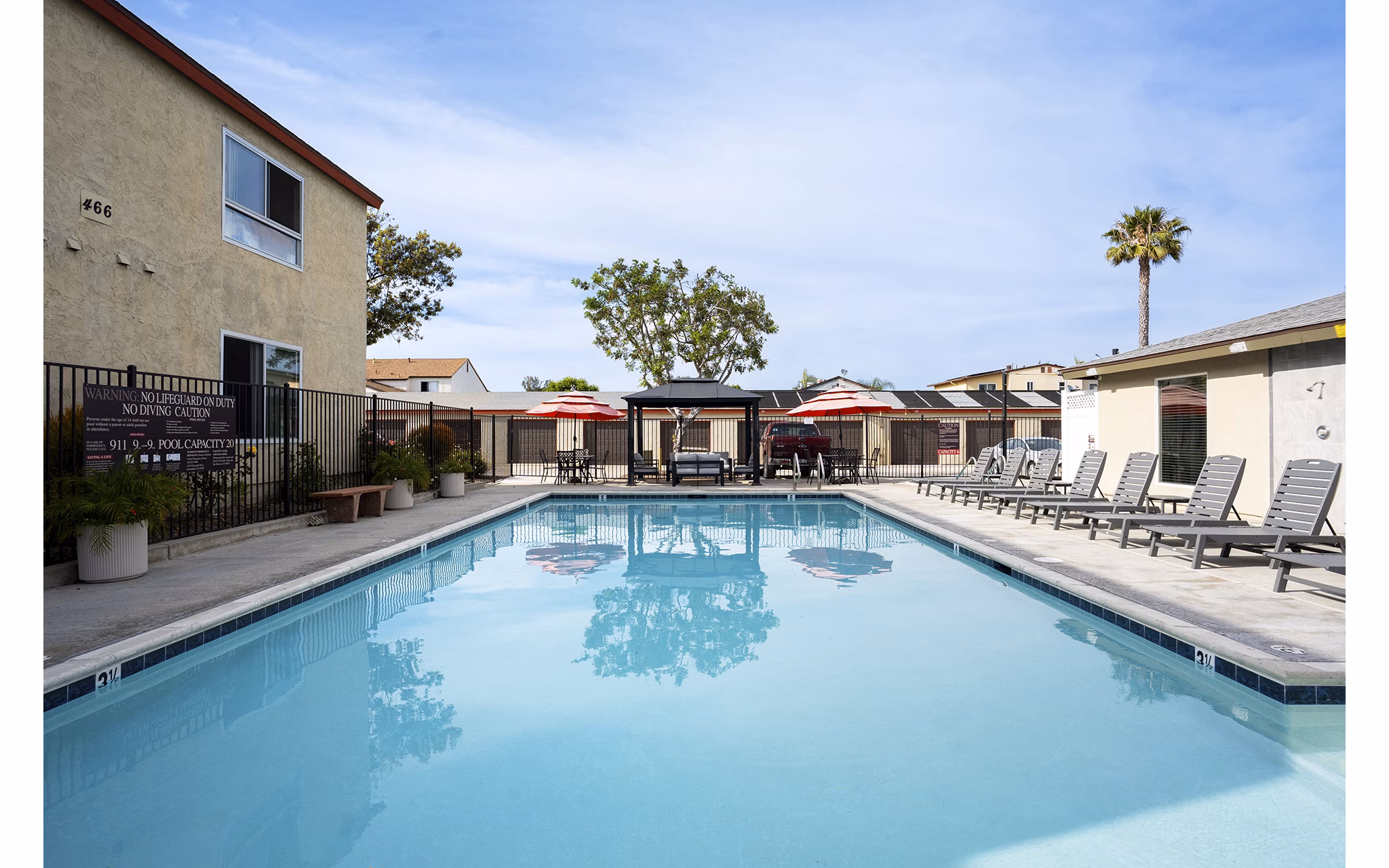 pool at Whispering Oaks Apartments 