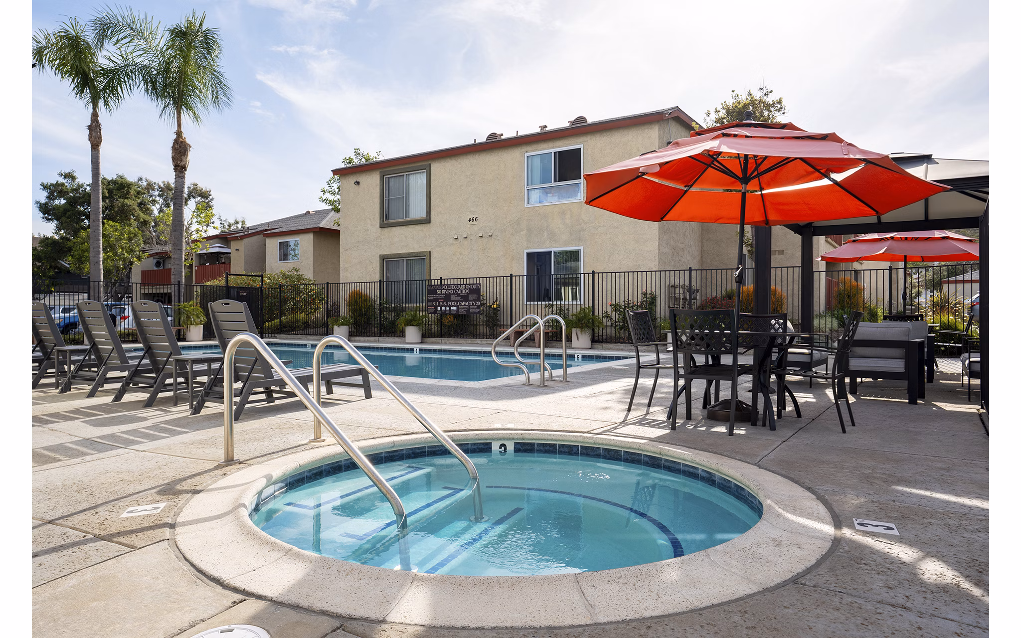 pool at Whispering Oaks Apartments 