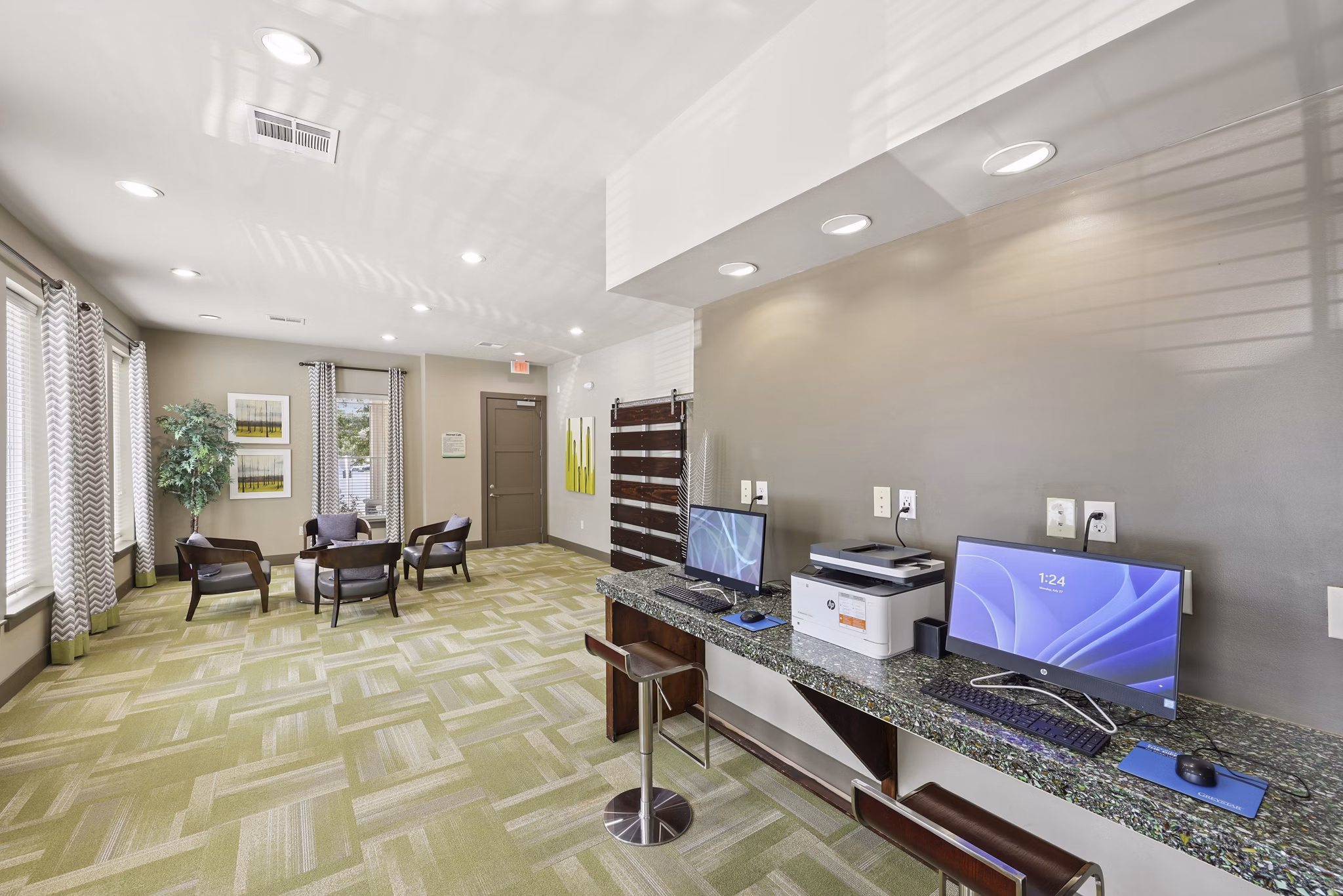 clubhouse at Stone Pointe Apartments 