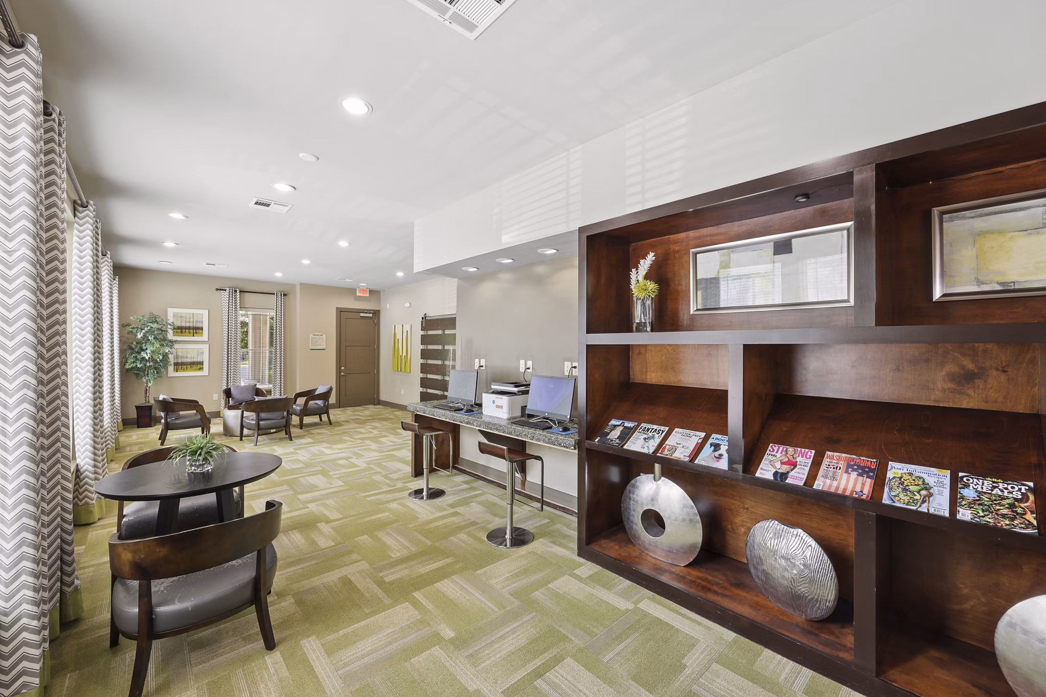 clubhouse at Stone Pointe Apartments 