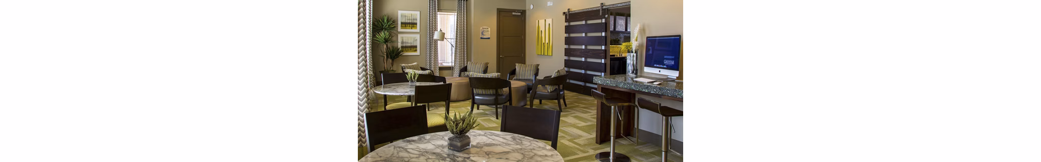 clubhouse at Stone Pointe Apartments