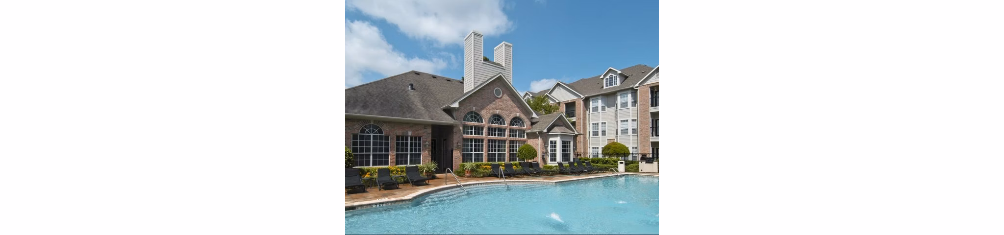 Resort-style pool at Crossing at White Oak Apartments