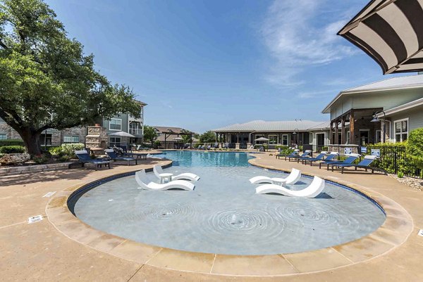 pool at 95twenty Apartments 