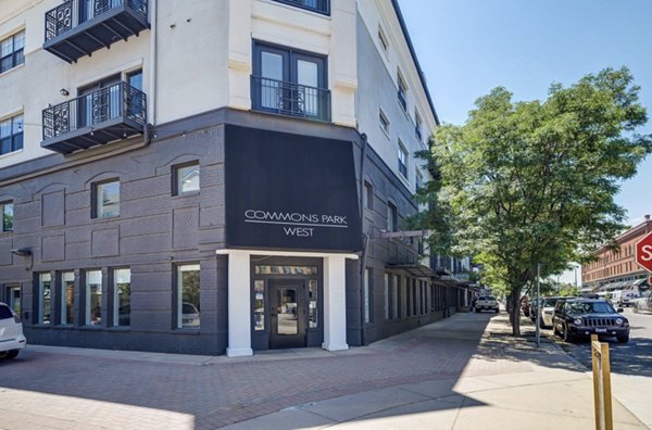 exterior at Commons Park West Apartments