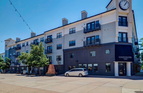 Commons Park West Apartments
