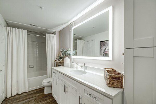 Commons Park West Apartments