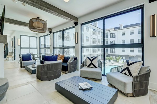 Commons Park West Apartments