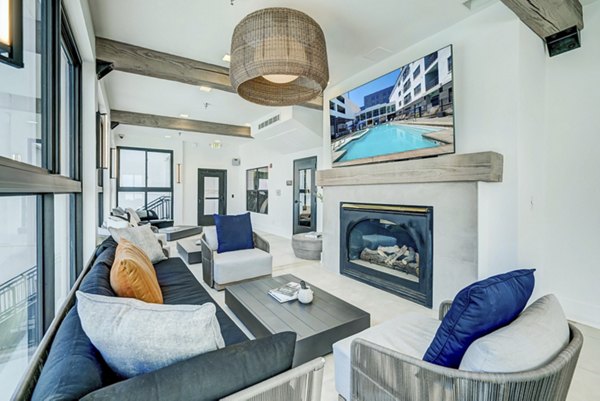 Commons Park West Apartments