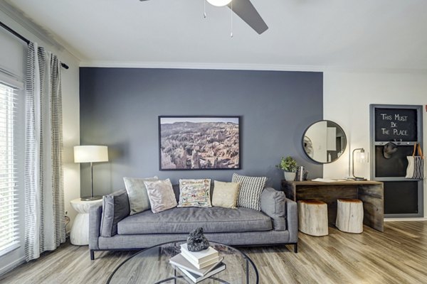 living room at Commons Park West Apartments