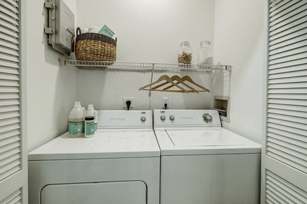 laundry room at Commons Park West Apartments