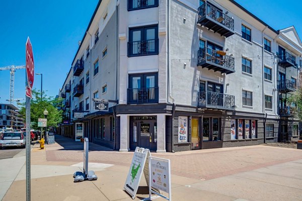 Commons Park West Apartments