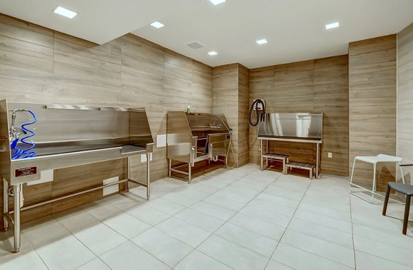 Commons Park West Apartments