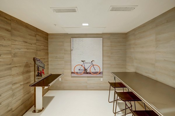 Commons Park West Apartments