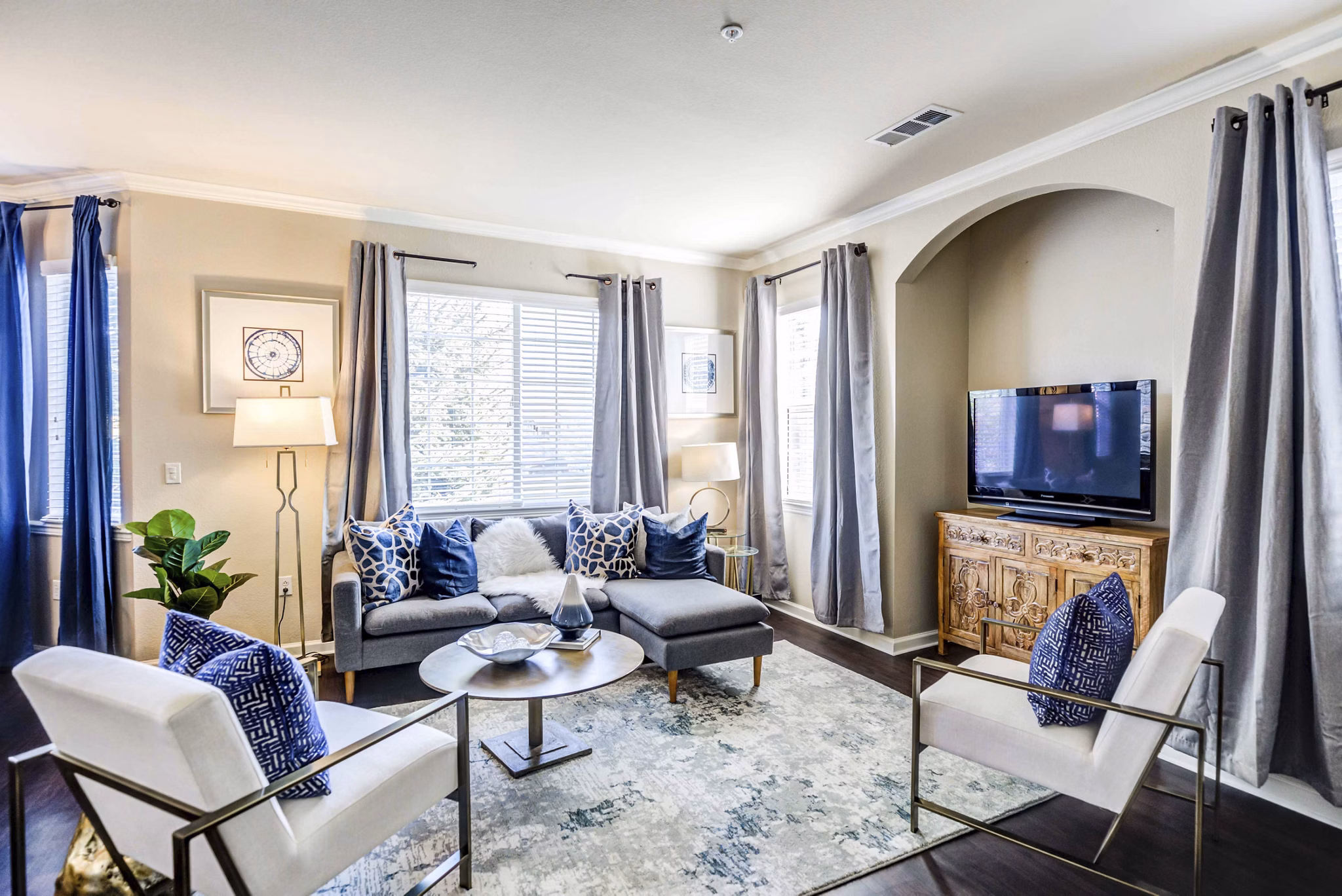 Living Room at Avana Thornton Station Apartments
