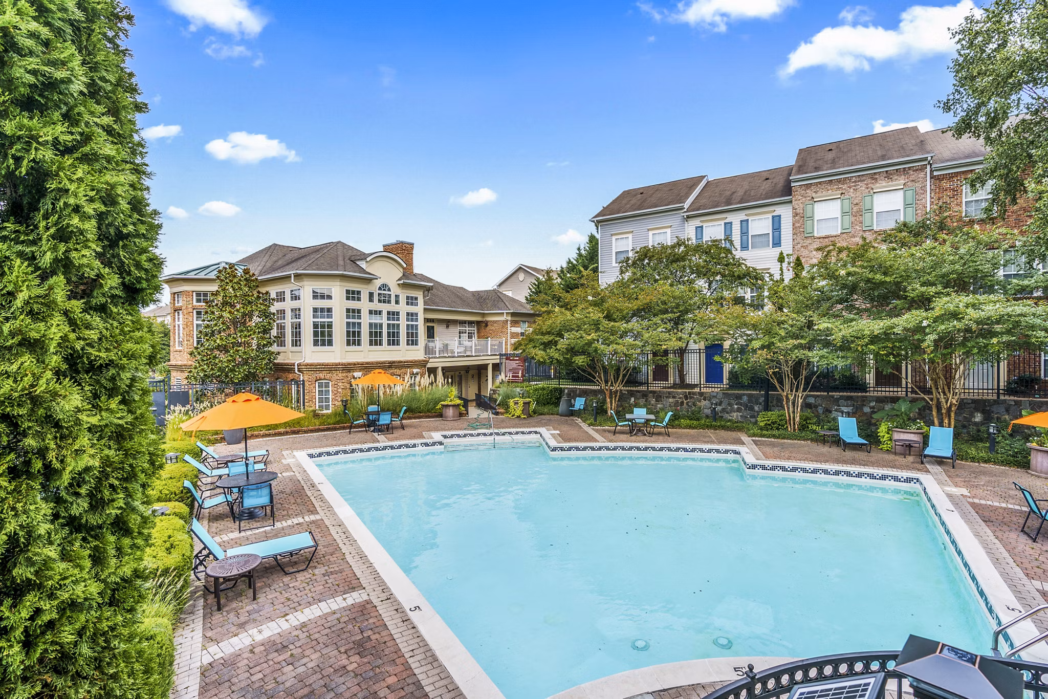 Property images of The Townes at Herndon