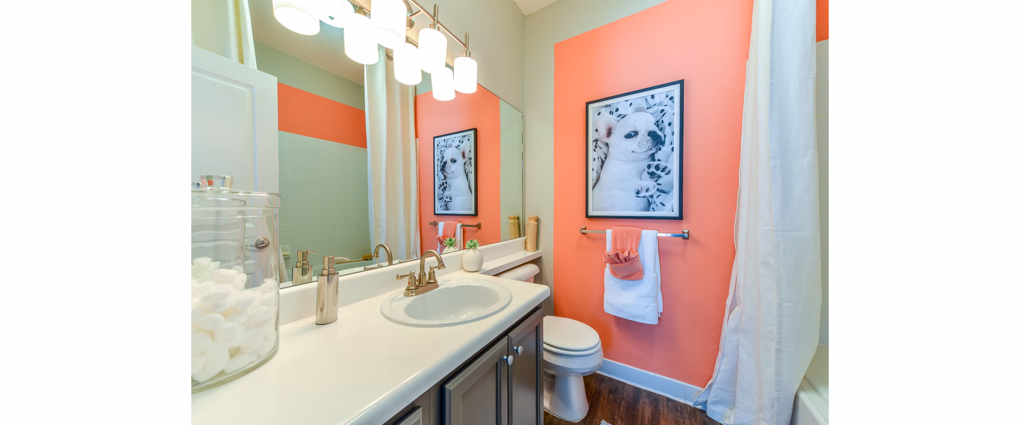 Bathroom featuring modern fixtures and elegant tilework at Townhouse Atlanta luxury apartments