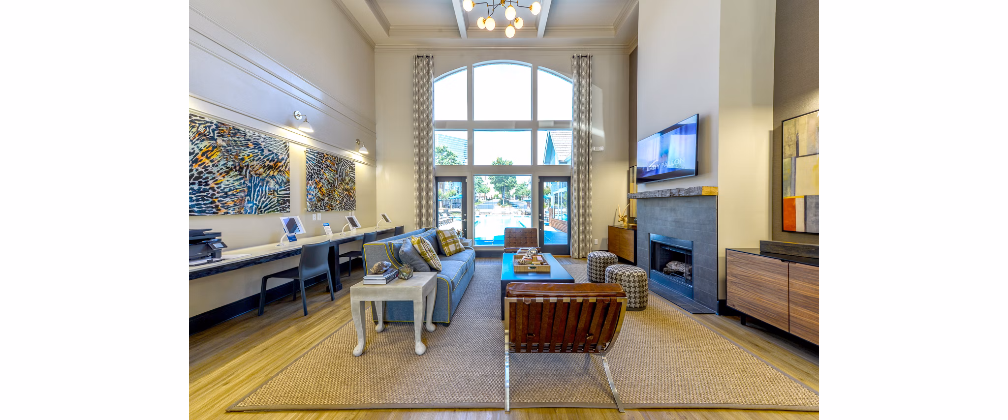 Contemporary clubhouse with cozy lounge seating at Townhouse Atlanta luxury apartments