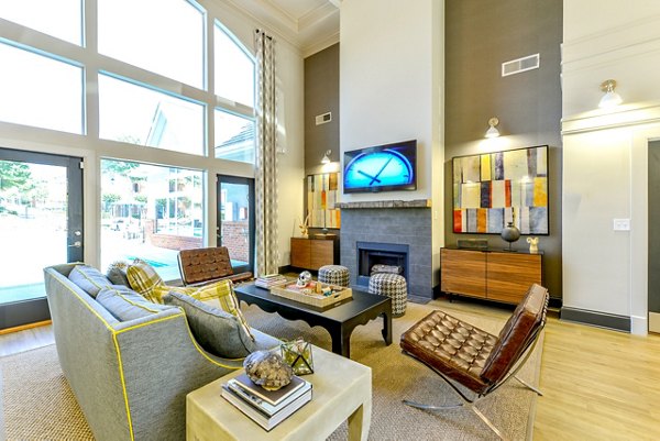 Luxurious clubhouse with modern amenities at Townhouse Atlanta