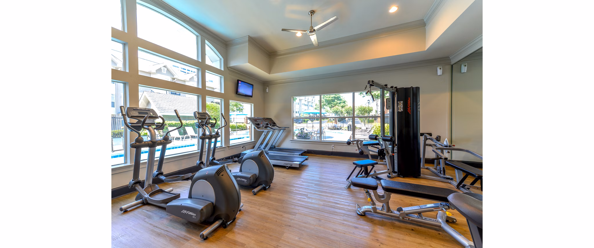 Fitness center with state-of-the-art equipment at Townhouse Atlanta apartments