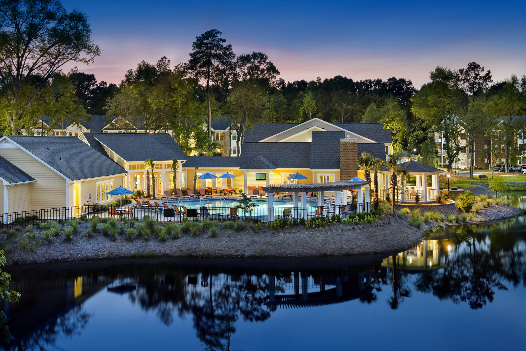 Property images of Element Carolina Bay Apartments