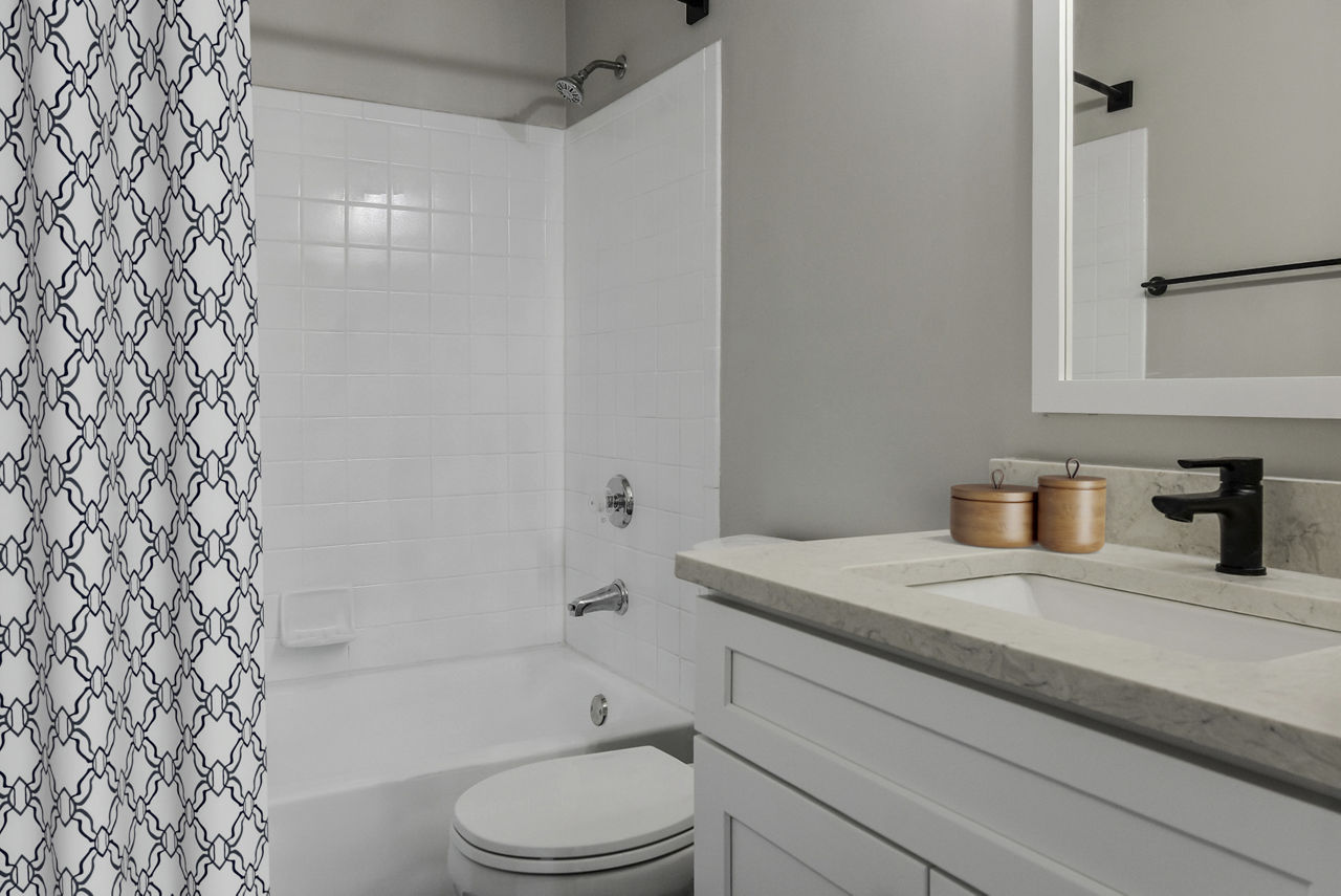 Riverset Apartments 26 of 26