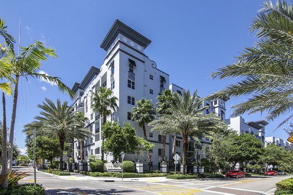 Solmar on 6th: Elegant of luxury apartments in downtown Fort Lauderdale