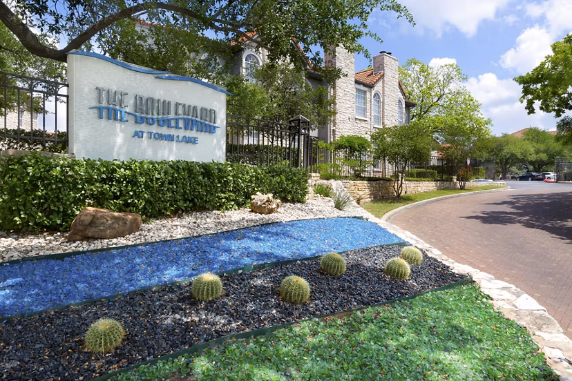 Signage at The Boulevard at Town Lake Apartments: Modern branding for luxury living