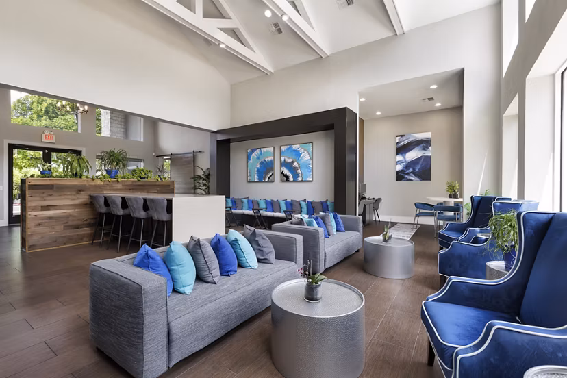clubhouse at Boulevard at Town Lake Apartments